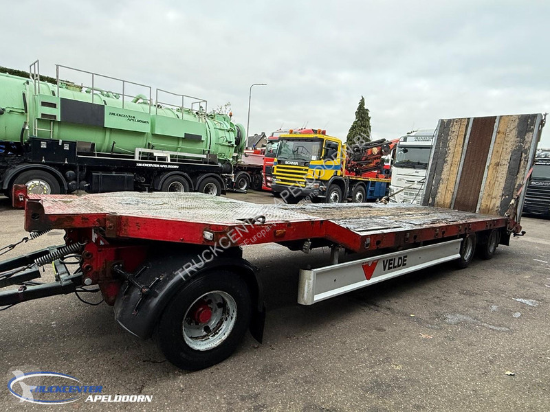 شاحنة مفصلية  SL 28M Leaf sprung, loading ramp,...