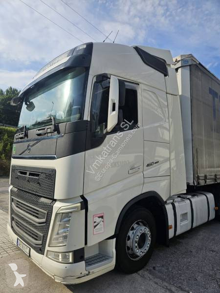Pótkocsis szerelvény Volvo 460 Globetrotter