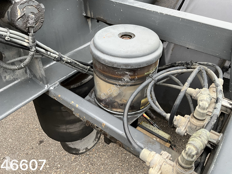 Ensemble routier  3-assige containeraanhangwagen