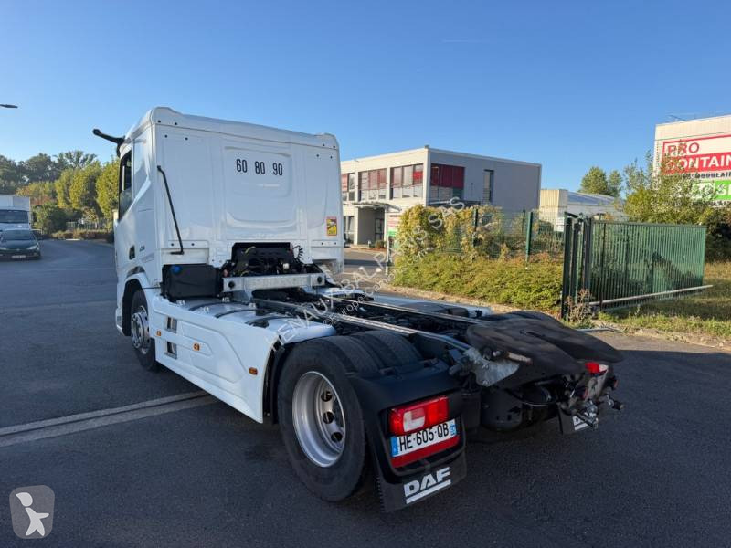 Conjunto rodoviário DAF 450