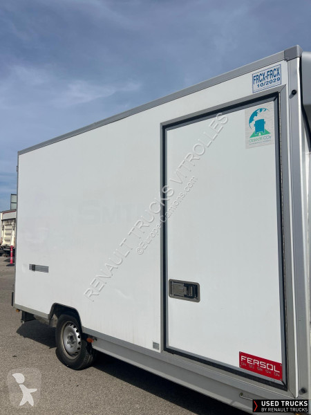 Renault Master semi-trailer truck