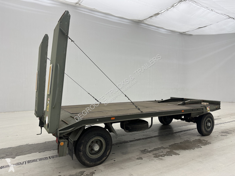 MOL AR2 semi-trailer truck