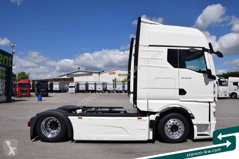 شاحنة مفصلية MAN 18.520 Low Deck D30 Retarder...