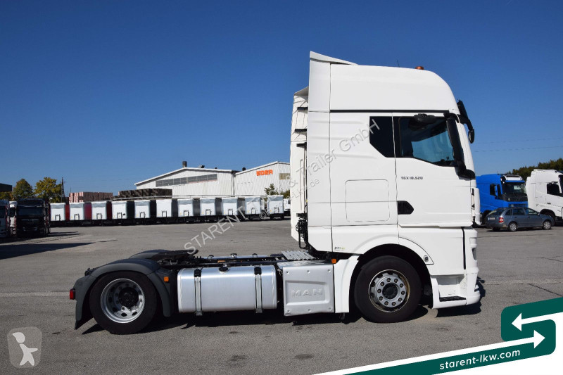 شاحنة مفصلية MAN 18.520 Low Deck Retarder...