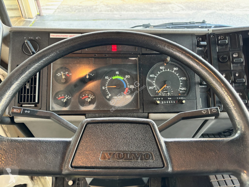 Tracteur Volvo fl6h615