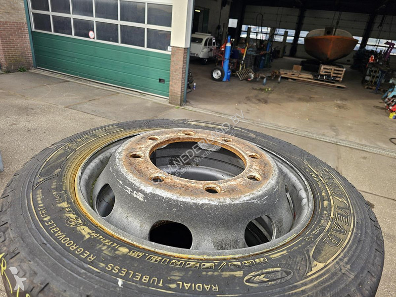 قطع غيار الآليات الثقيلة Goodyear K MAX T -...