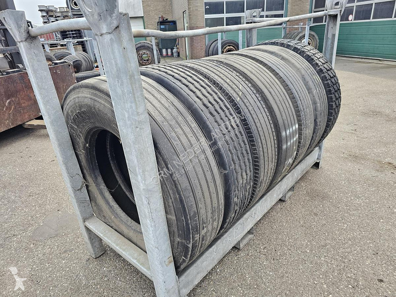 قطع غيار الآليات الثقيلة Michelin 11 X 22.5