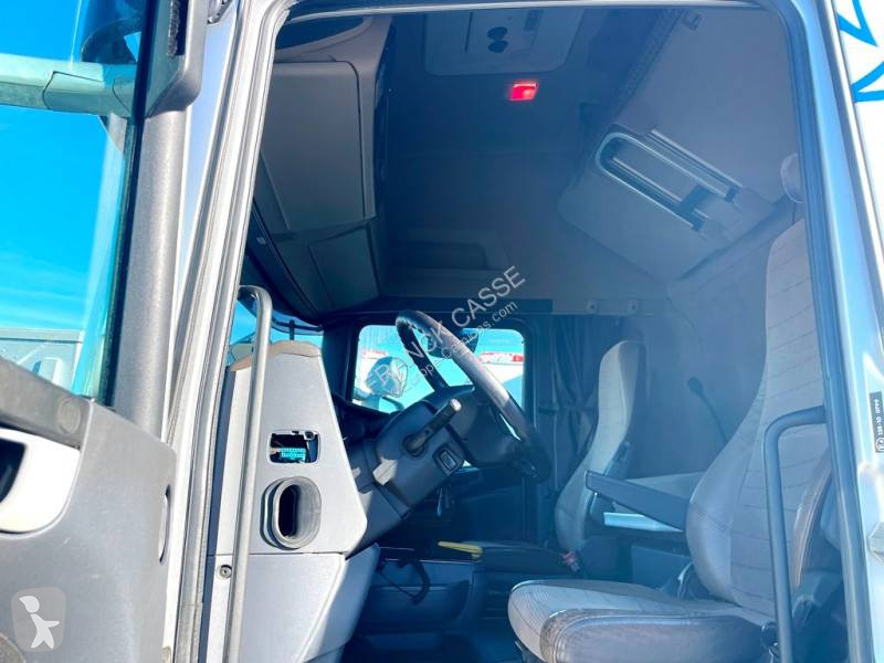 شاحنة مقطورة Scania