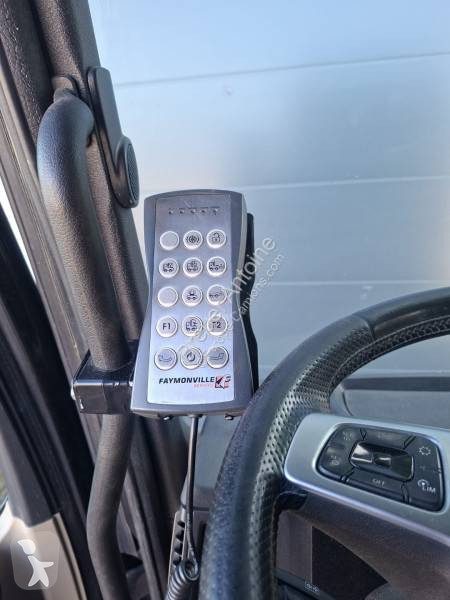 Autoarticolato Mercedes