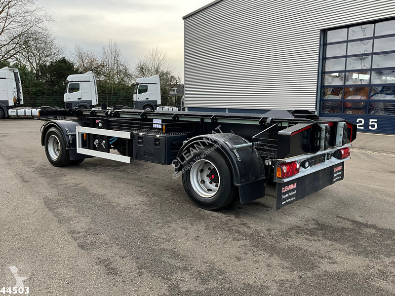 Ensemble routier  2-assige containeraanhangwagen