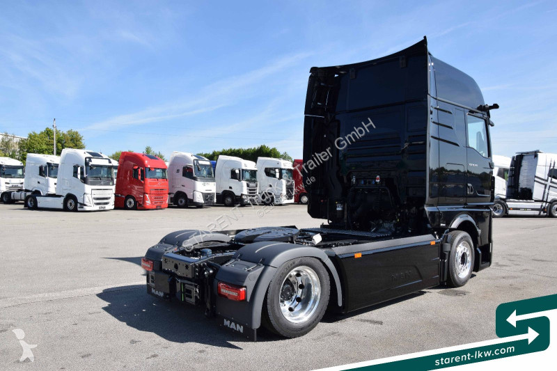 شاحنة مفصلية MAN 18.520 Low Deck D30 Retarder...