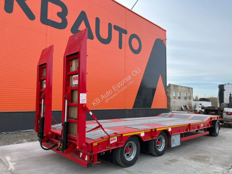 Trækker med sættevogn  MAC-TLL3-33 Low Loader