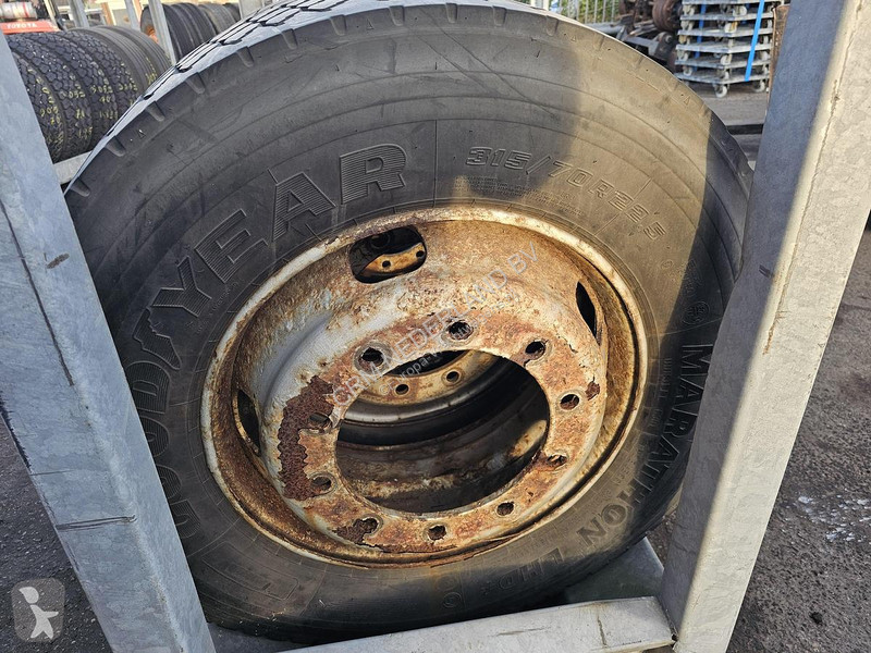 قطع غيار الآليات الثقيلة Goodyear 315/70R22.5