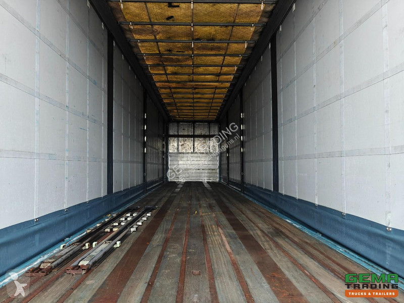 Vrachtwagencombinatie  Trailers TBD.232 12.2m +...