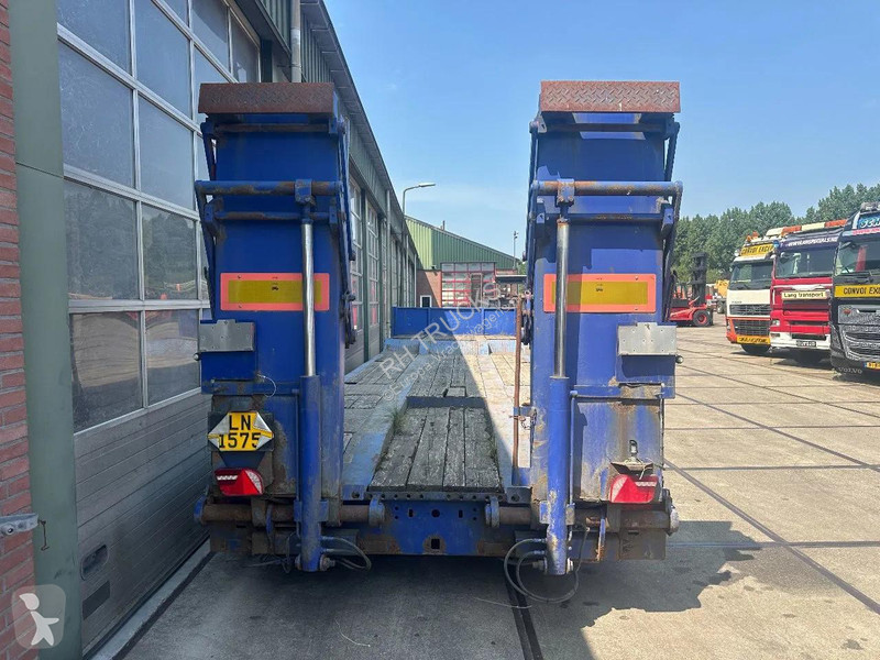شاحنة مفصلية  MUELLER-MITTELTAL 4 AXLE, DOUBLE...