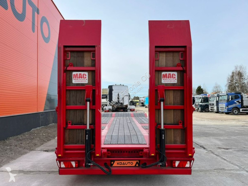 Trækker med sættevogn  MAC-TLL3-33 Low Loader
