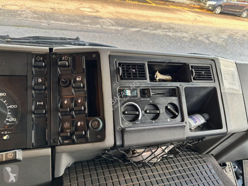 Tracteur Volvo fl6h615
