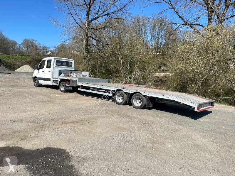 Ensemble routier Mercedes