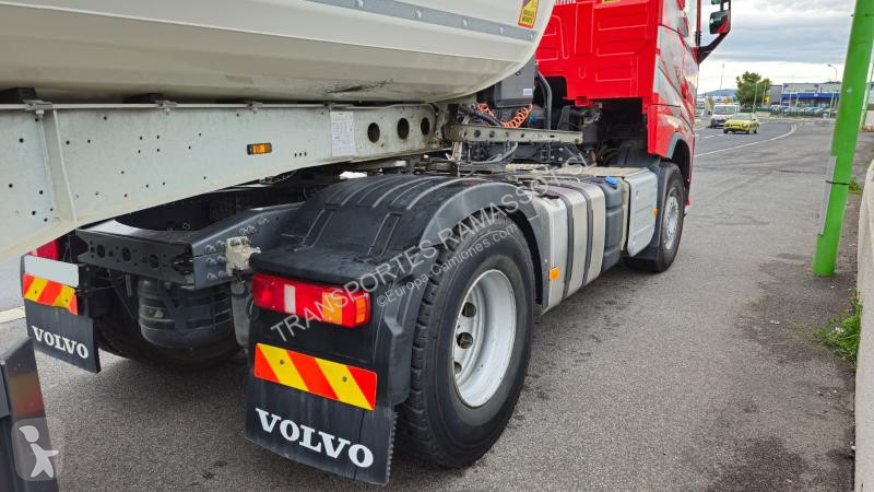 Cestná súprava Volvo 460 + SCHMITZ CARGOBULL...