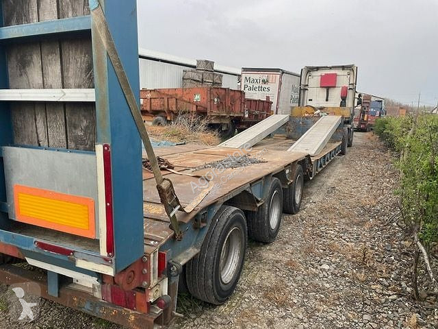 Pótkocsis szerelvény Scania R440 avec porte...