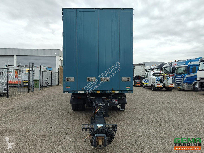 Vrachtwagencombinatie  Trailers TBD.232 12.2m +...
