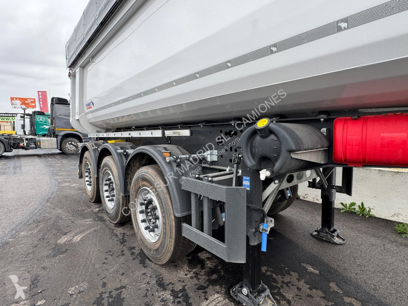 نصف مقطورة Schmitz Cargobull Cargobull SKI 24 SL
