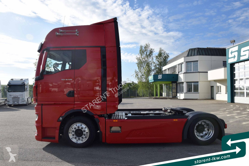 شاحنة مفصلية MAN 18.520 Low Deck D30 Retarder...