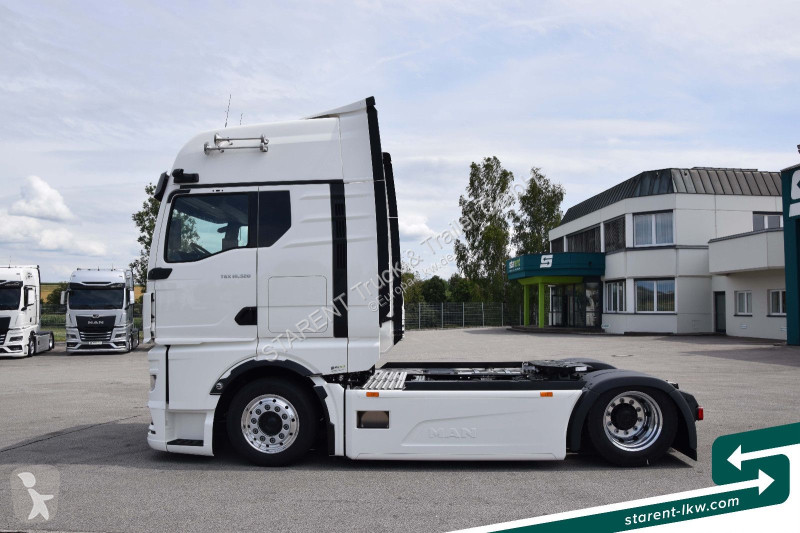 شاحنة مفصلية MAN 18.520 Low Deck Retarder...