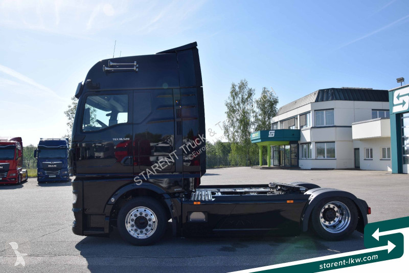 شاحنة مفصلية MAN 18.520 Low Deck D30 Retarder...