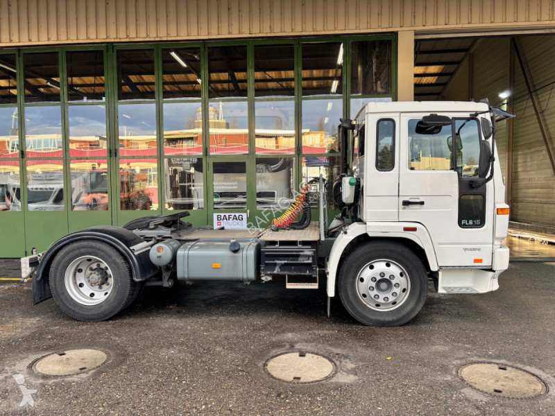 Tracteur Volvo fl6h615