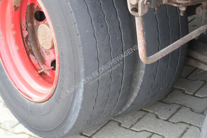 Ansamblu cap tractor si semiremorca Zorzi Vee...