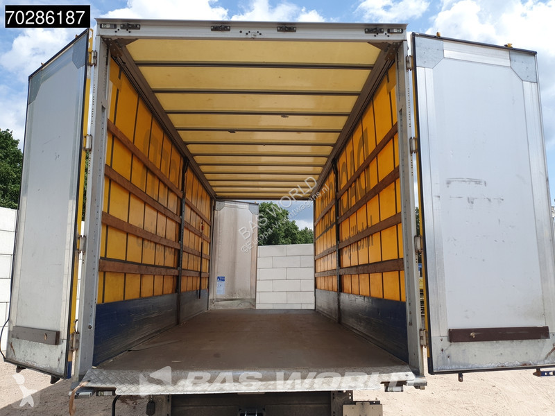 Vrachtwagencombinatie  ZGL 255