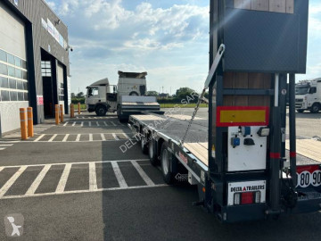 Semitrailer Nooteboom OSDS extensible
