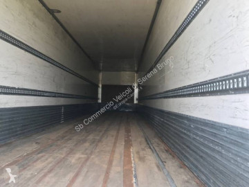Semirremolque furgón Fruehauf