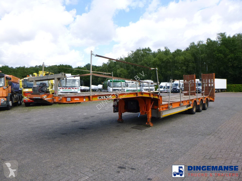 Semiremorca King 3-axle semi-lowbed trailer 44T...