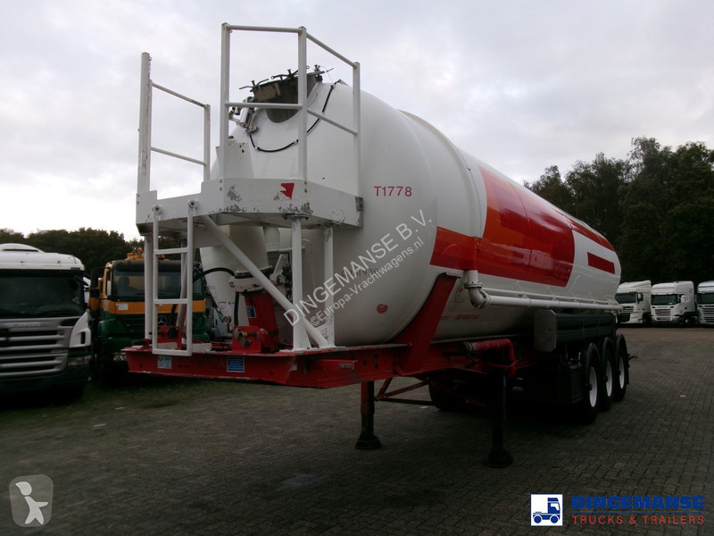 Semiremorca Feldbinder Powder tank alu 41 m3...