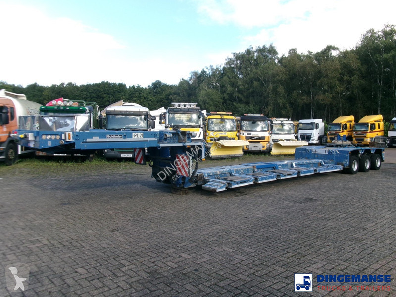 Semiremorca Goldhofer 3-axle lowbed trailer...