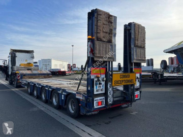 Semitrailer maskinbärare Nooteboom