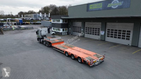 Semitrailer maskinbärare Faymonville