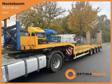Semitrailer maskinbärare Nooteboom