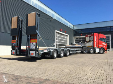 Semitrailer maskinbärare Nooteboom ny