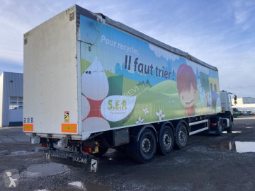 Semitrailer flak rörligt underlag Samro