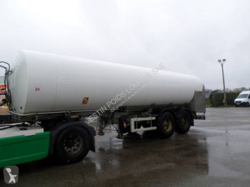 Semitrailer tank livsmedel Maisonneuve