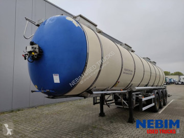 Semi remorque citerne Feldbinder