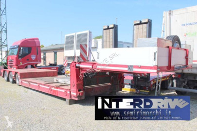 Semitrailer maskinbärare Bertoja