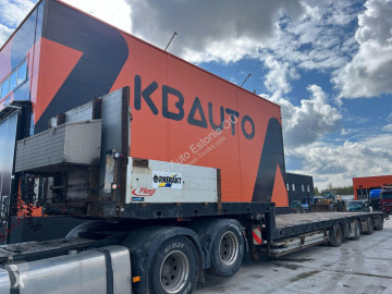 Semi remorque porte engins Fliegl