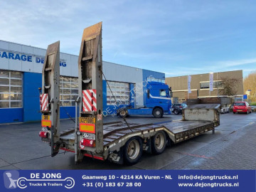Semitrailer maskinbärare