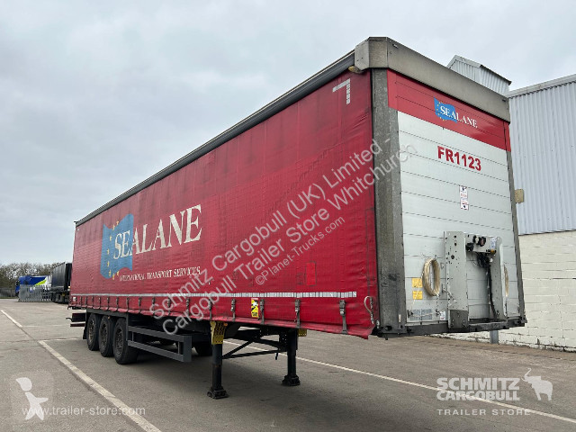 نصف مقطورة Schmitz Cargobull Curtainsider...