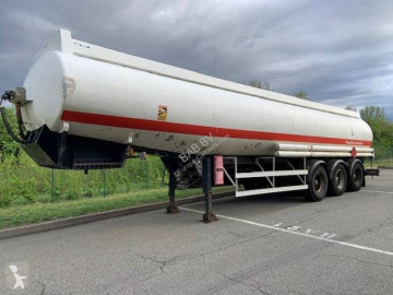 Semitrailer tank råolja Merceron