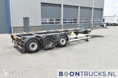 Semi remorque porte containers Renders